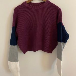 Hollister sweater